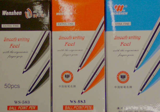 BOX OF 50 SMOOTH WRITING PENS