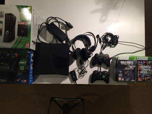 XBox 360 250GB, Games, Turtle Beach Headset, Razer Controller - Complete