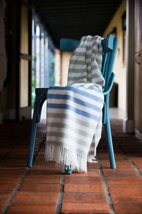 Aranda Haven & Earth Throws Size 150x200 cm Melody