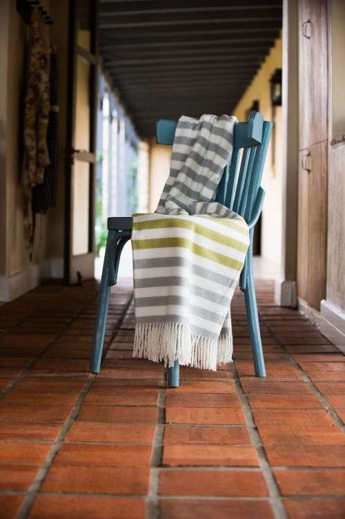 Aranda Haven & Earth Throws Size 150x200 cm Melody