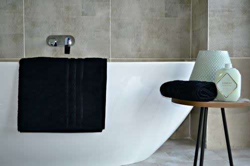 Knightsbridge Luxury Bath Sheets