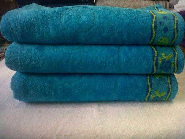 VELOUR BEACH TOWEL 70X130CM TURQUOISE