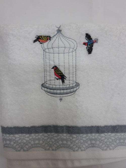 Hand Towel embroidery - R 35