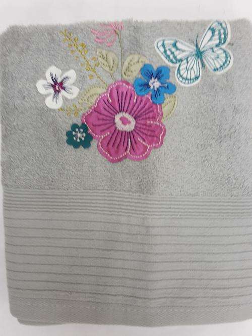 Hand Towel embroidery - R 35