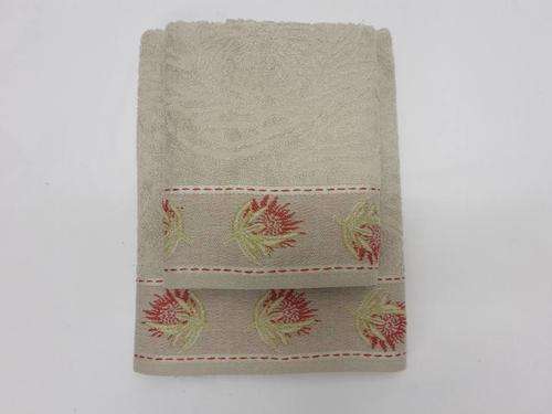 Glodina Towel Set 1 hand and 1 bath - R100