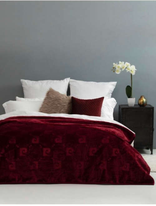 Pierre Cardin blankets