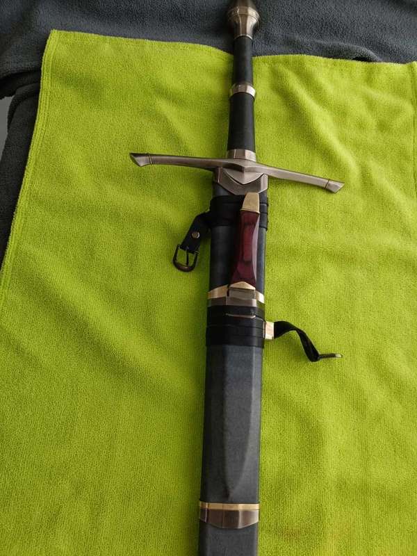 Aragon Strider Sword, Scabbard & knife
