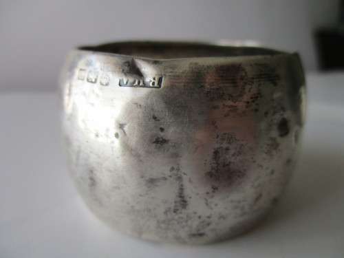 Circa 1907 London Servitte Ring