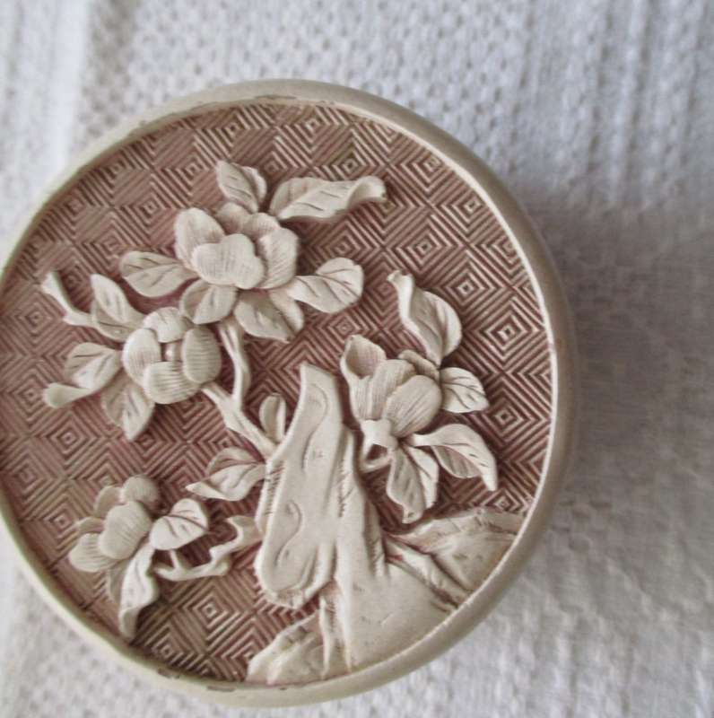 Chinese Round  Trinket Box