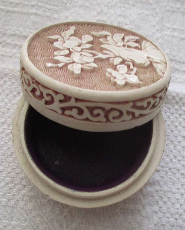 Chinese Round  Trinket Box