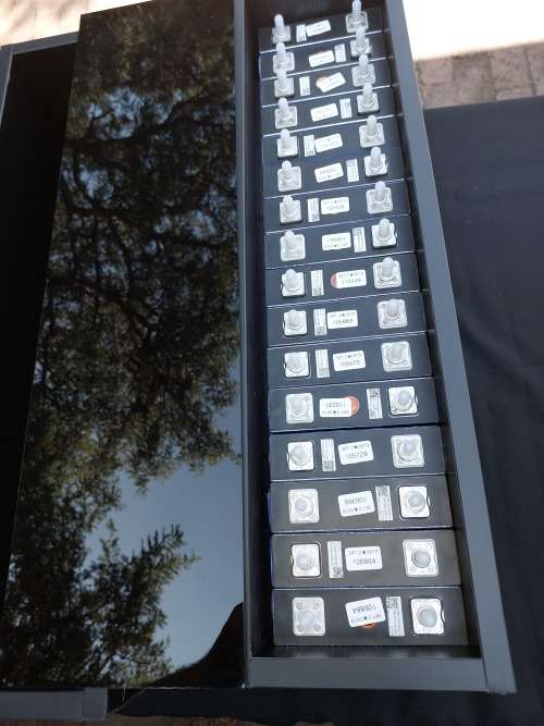 Lithium cells
