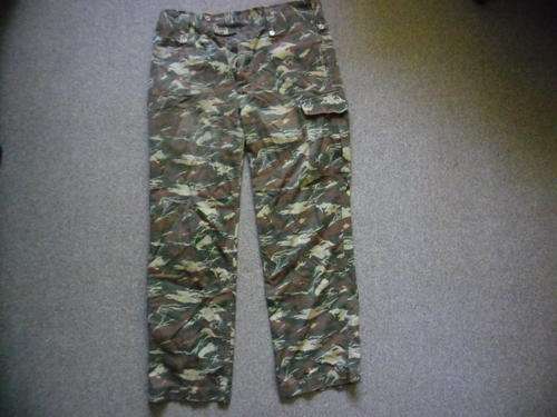 SWA police camo pants .size 36