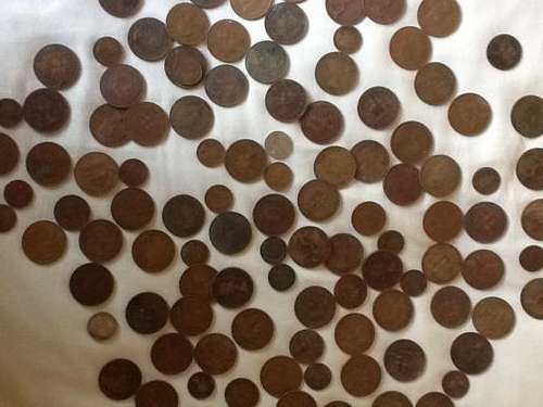 A collection of Union coins (plus some republic)