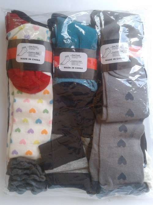 12 Pair Women's Assorted Colours Knee High Socks