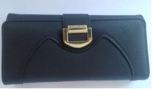 Women's Elegant Clutch Wallet With Credit Card Slots And Zip Closure Black