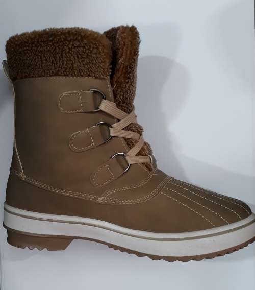 High Quality Womans Lace Up Winter Boots - Size 6
