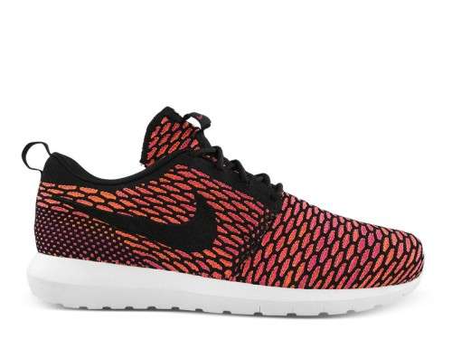 Nike Flyknit Rosherun Fireberry - Size 7.5