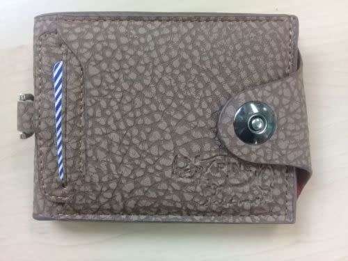New Men's Bifold Wallet With Magnetic Buckle