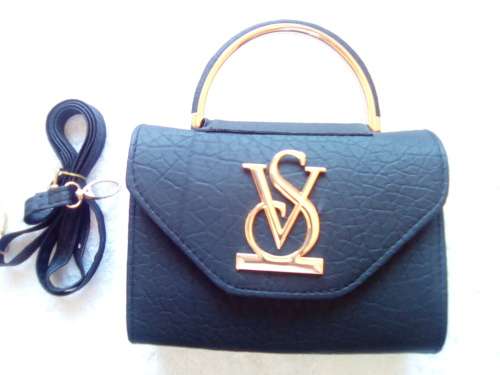 Classic Single Flap Cross Body Hand Bag