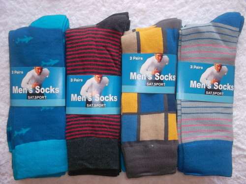 12 - Pairs Men's  Super Soft Combed Stripes Cotton Socks