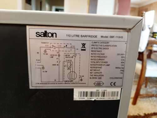Salton Bar Fridge (Energy Efficient, 110 Litres)