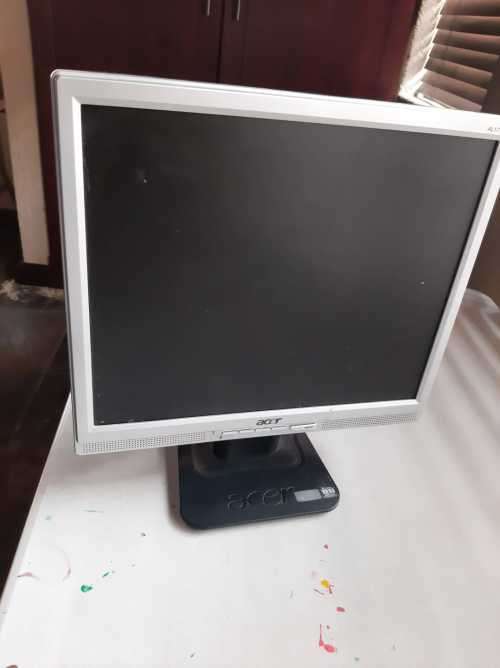Acer AL 1717 LCD Monitor