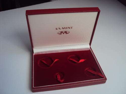 4 GOLD COIN HOLDER