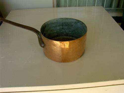 Solid copper pot
