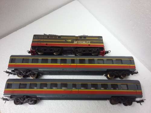 LIMA SAR Metroblitz loco & 2 Passenger coaches