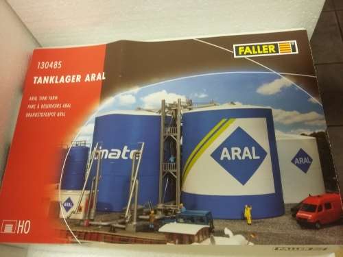 Faller - ARAL tank Farm
