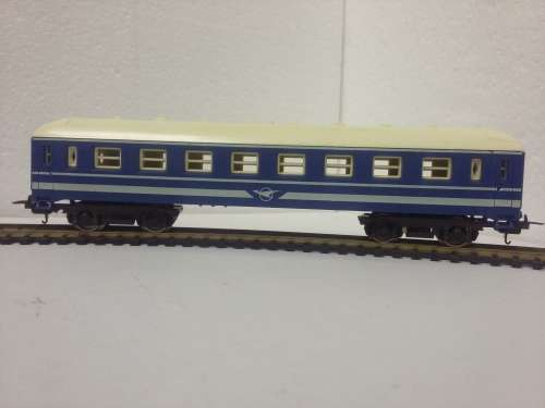 LIMA SAR Blue train coach