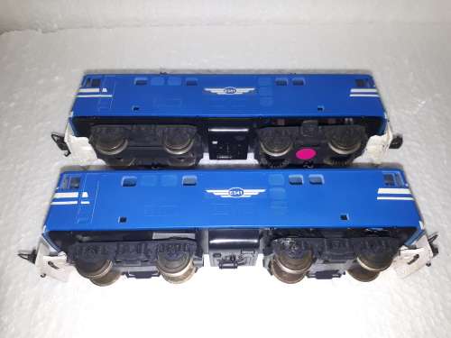 Customised Lima E5 loco and dummy - Blue train E341