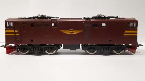 LIMA SAR - E919 loco