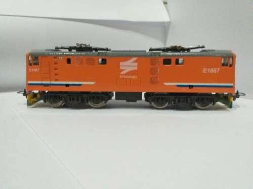 LIMA SAR E919 loco Spoornet
