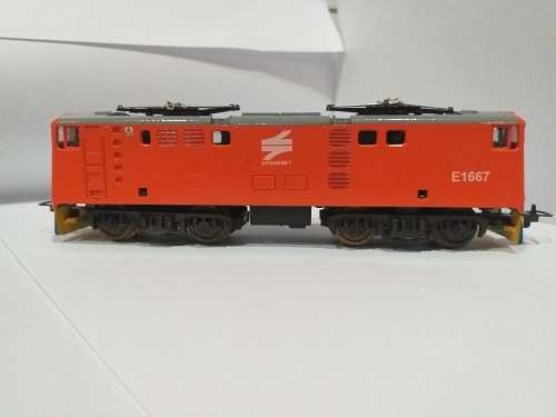 LIMA SAR E919 loco Spoornet