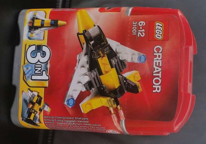 Lego Creator 3 in 1 - yellow and white plane