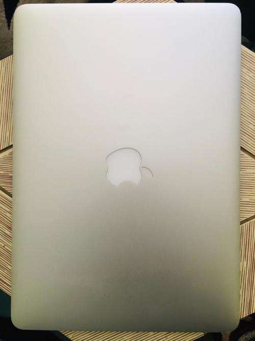 Macbook to fly
