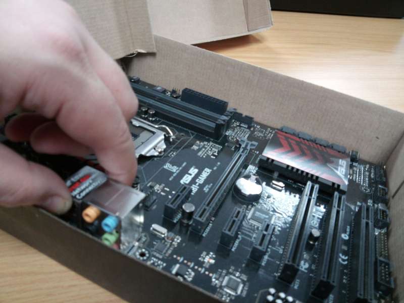 ASUS H81-GAMER Socket 1150 ATX Motherboard