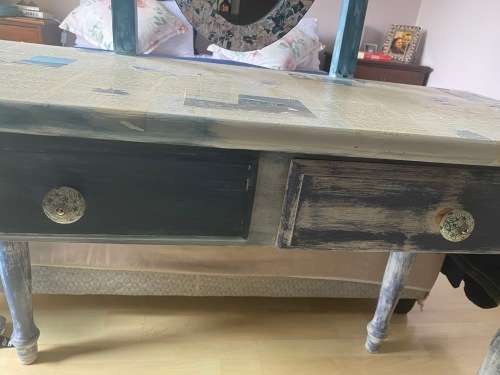 DRESSING TABLE WITH SWIVEL MIRROR AND TWO DRAWERS