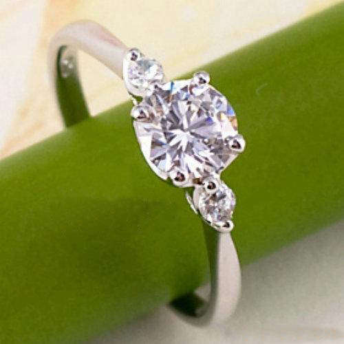 Fashion Jewelry Beautiful 925 Sterling Silver RING!!--Size 7