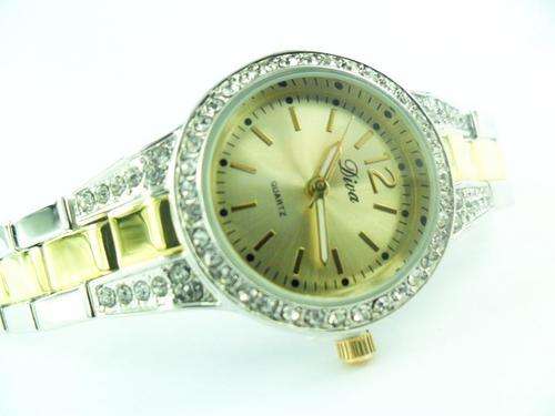 Fashionable Quartz Lady's Watch