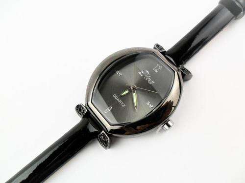 Fashionable Quartz Lady's Watch