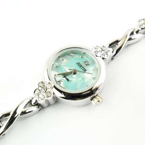 Fashionable Quartz Lady's Watch