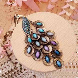 Fashion Jewelry Beautiful Peacock Shape Sweater Chain / Necklace