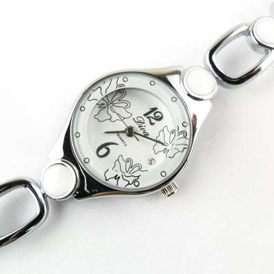 Fashionable Quartz Lady's Watch