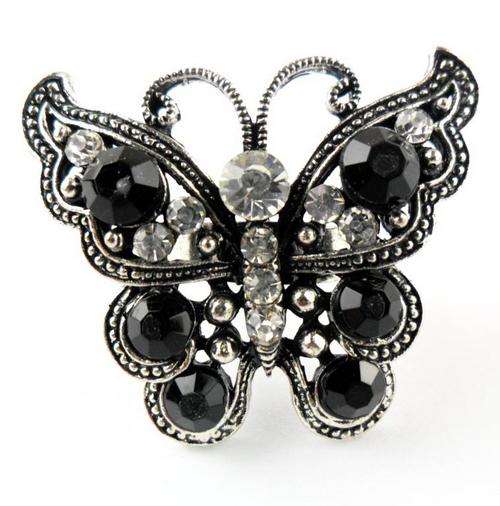 Lovely Lady's Dress Ring !