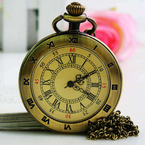 Fashionable Retro  Pocket Watch With Chain.