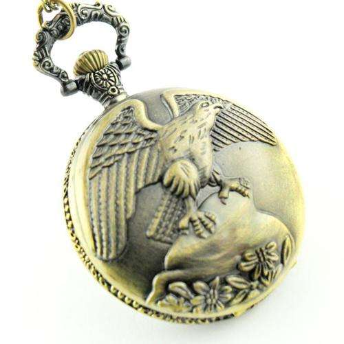 Fashionable Retro Pocket Watch With Chain.