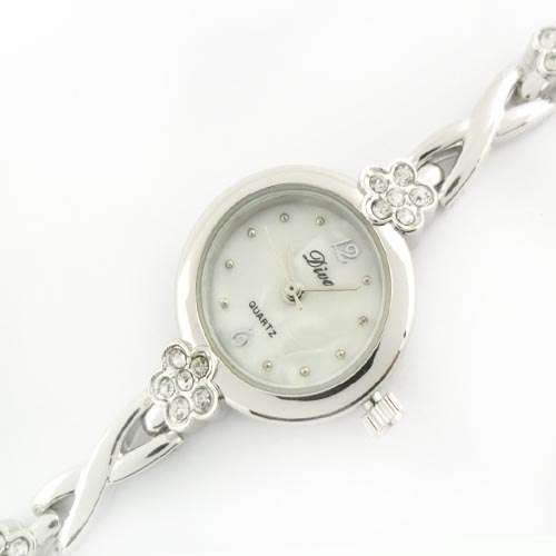 Fashionable Quartz Lady's Watch
