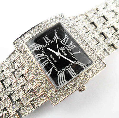 Fashionable Quartz Lady's Watch Bracelet